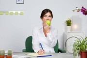 Перекусы на работе тоже могут быть полезными
