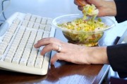 Здоровая пища повышает производительность труда