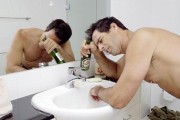 Похмелье предложили лечить корейской лапшой и йогой