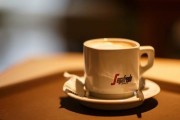 Чашка кофе даже за 6 часов до сна может его нарушить