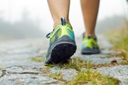 Быстрая ходьба помогает похудеть лучше, чем спортзал